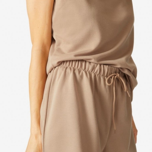 2/$75! NYDJ French Terry Lounge Set - Picture 4 of 10